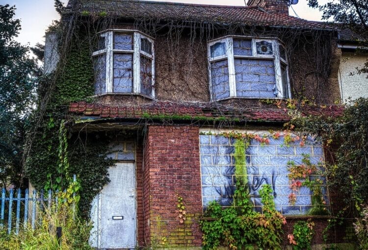 worn down looking home.